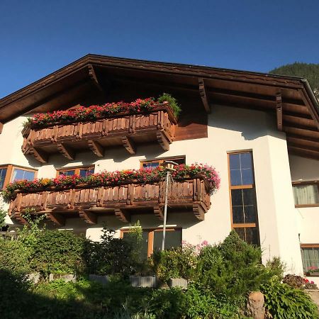 Ferienwohnung Bergler Trins Esterno foto
